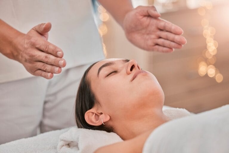 spa-massage-and-reiki-with-head-of-woman-for-ener-2023-11-27-05-28-53-utc.jpg